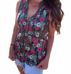 NEW STERLING KREEK petal tattoo tank in multicolor
